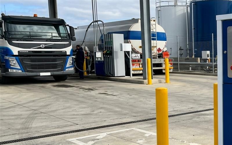 Automotive & Commercial Transport